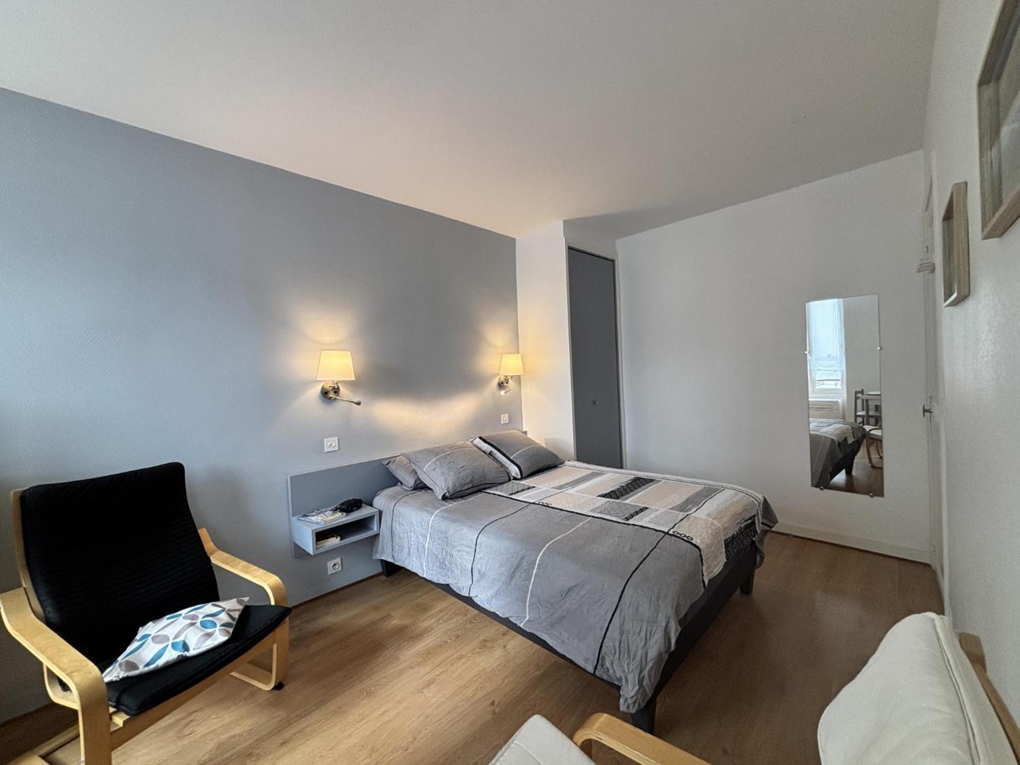 Le Sancy - Studio - 1 Lit - 2 Pers - Clim Châtel-Guyon Εξωτερικό φωτογραφία